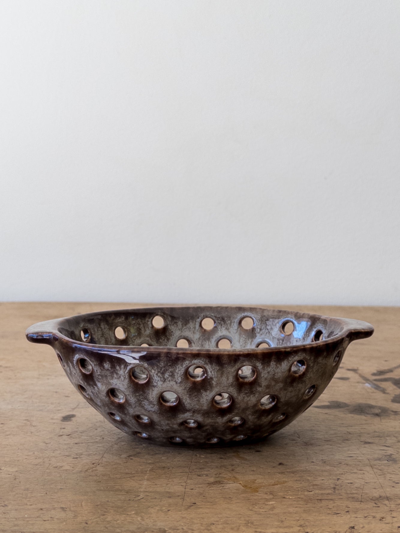 Naxos Stoneware Berry Bowl