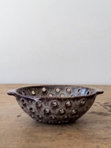 Naxos Stoneware Berry Bowl